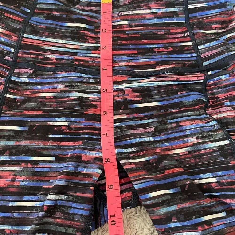 LULULEMON leggings size 4